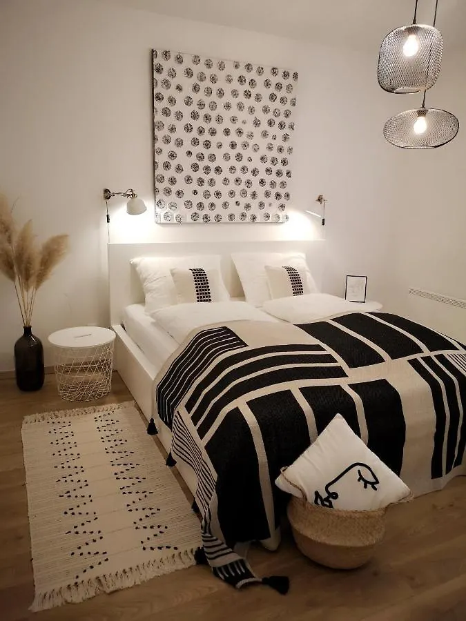 Apartment Izabela Opatija